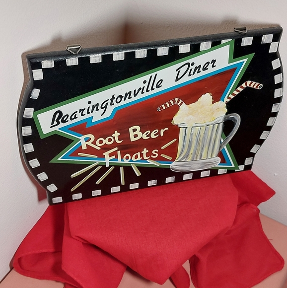 Bearingtonville Diner Root Beer Floats Wooden Wall Sign/Plaque - Picture 3 of 9
